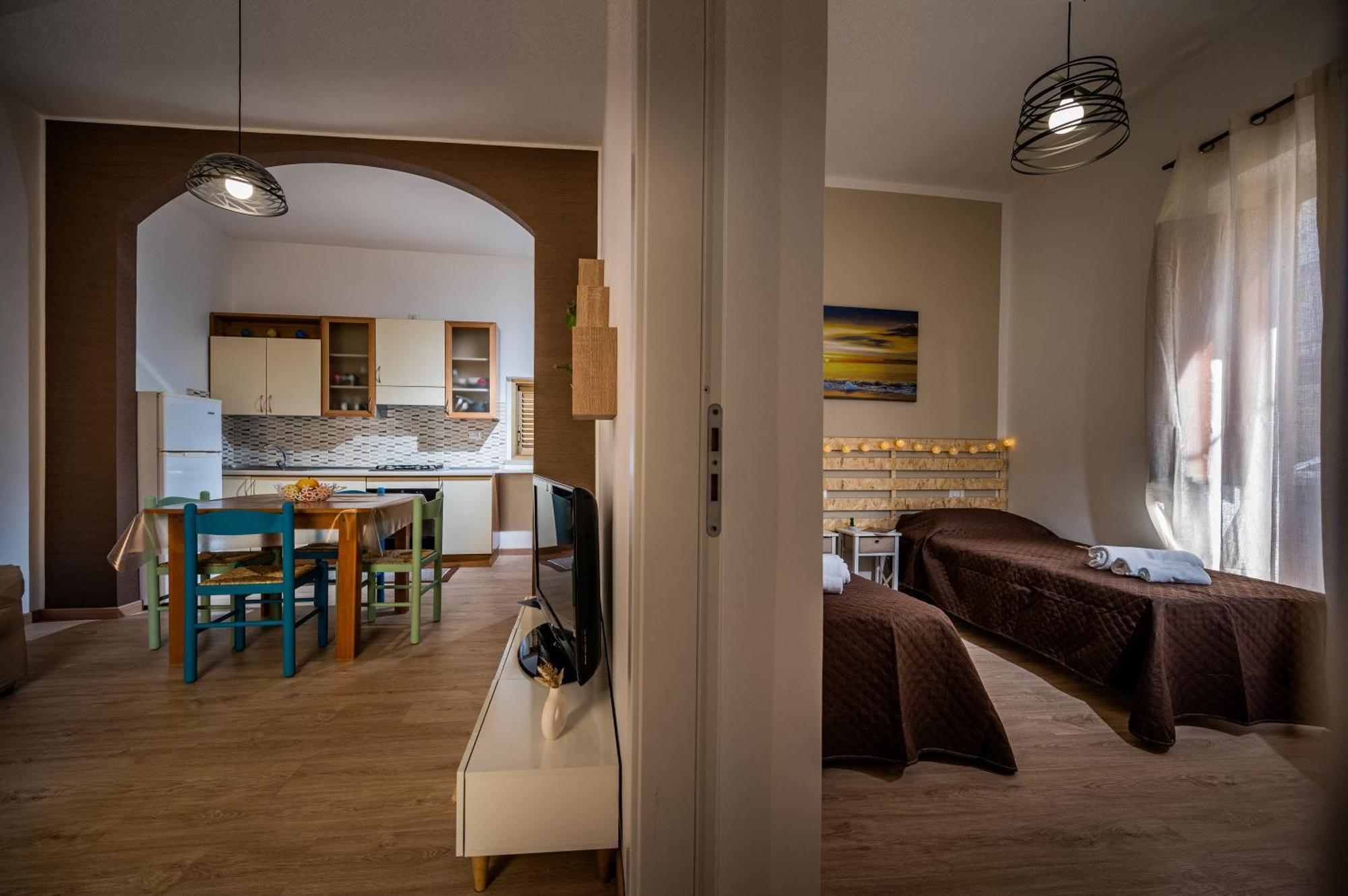 Casa Vacanza La Finestra Sul Porto Castellammare del Golfo Buitenkant foto